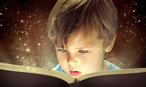 Βοηθήστε το παιδί να διαβάζει εξωσχολικά βιβλία - Mothersblog.gr